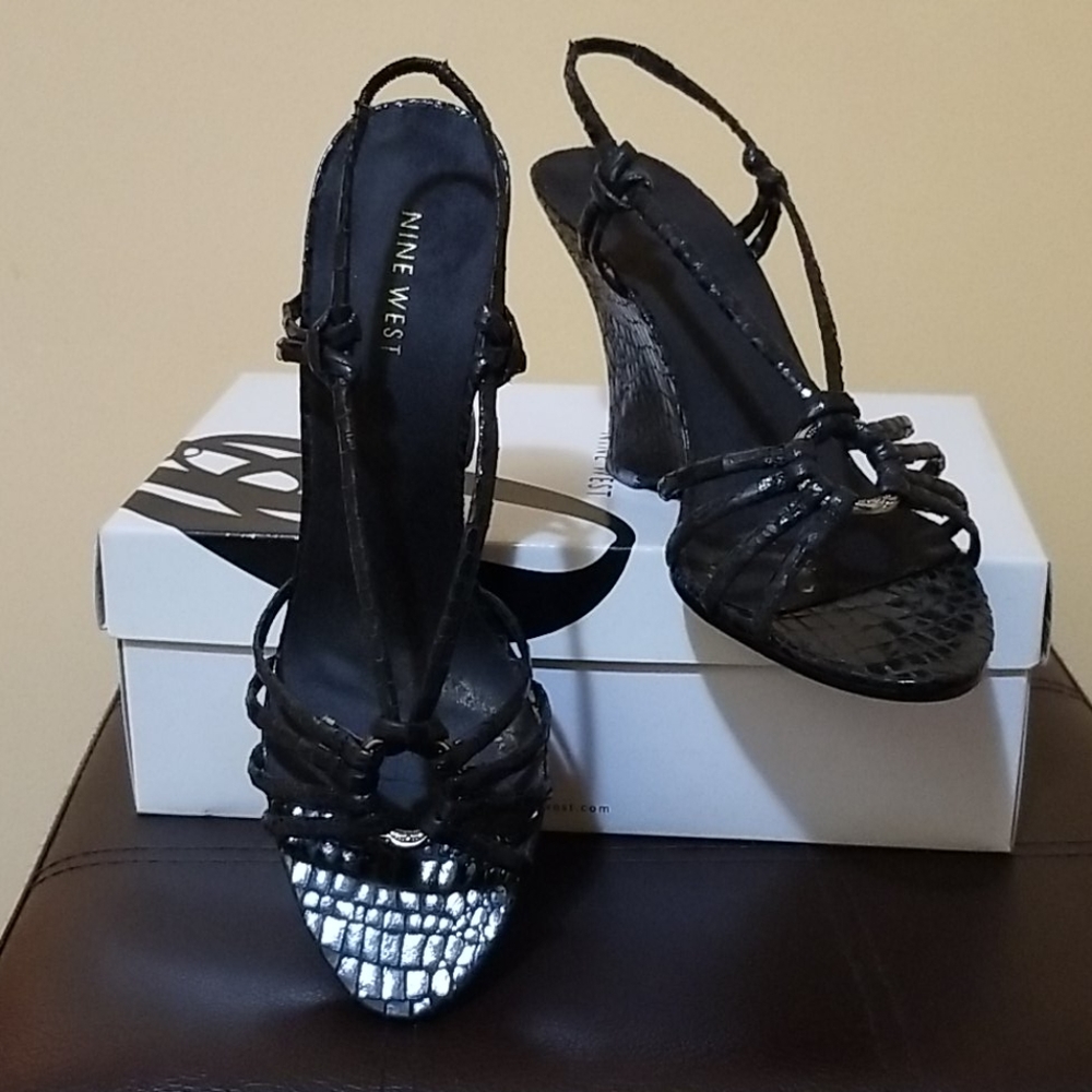 Sexy snake print sandal